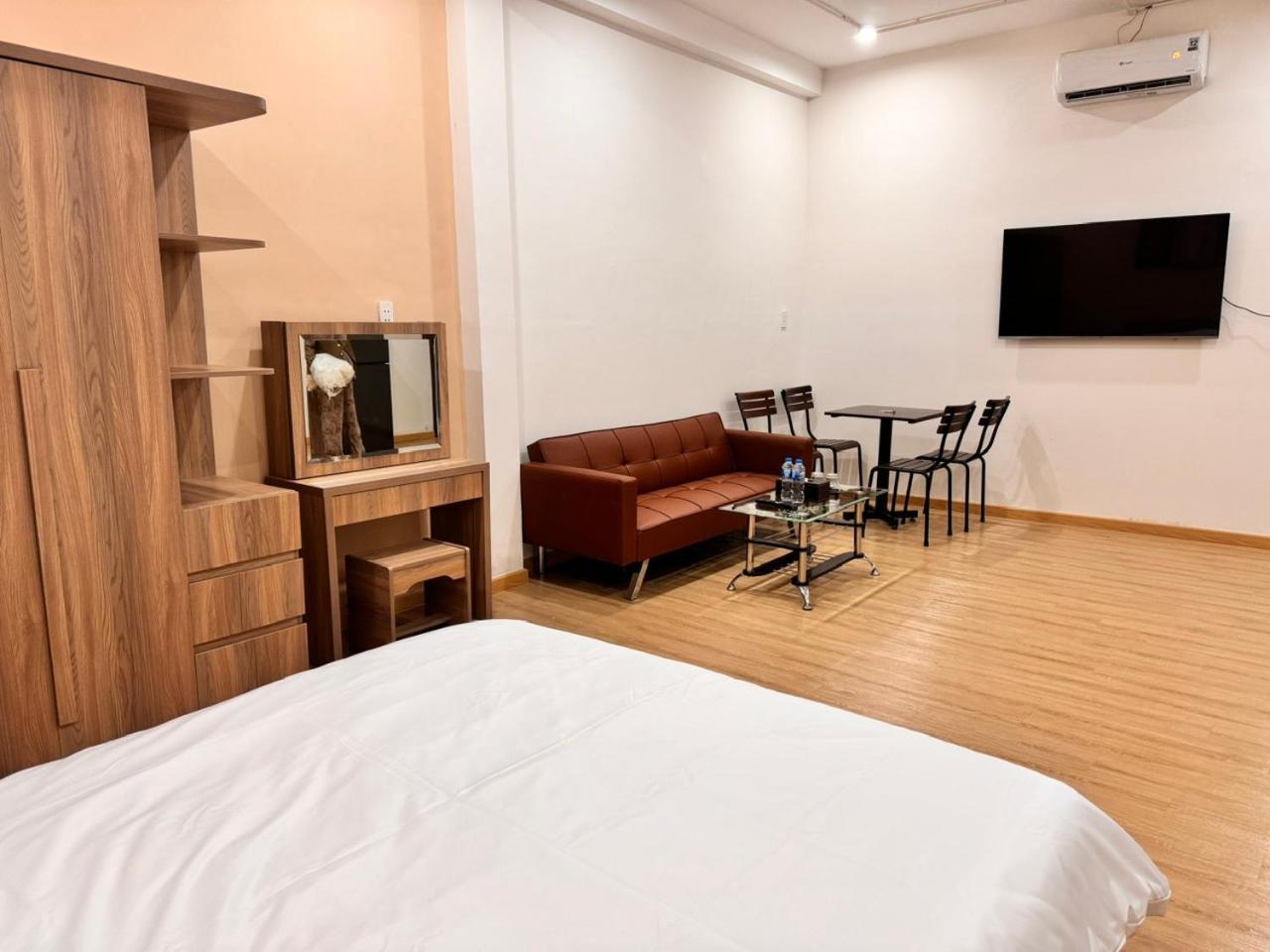 Cozy Home Airport - Self Check-In 247 โฮจิมินห์ซิตี้ ภายนอก รูปภาพ